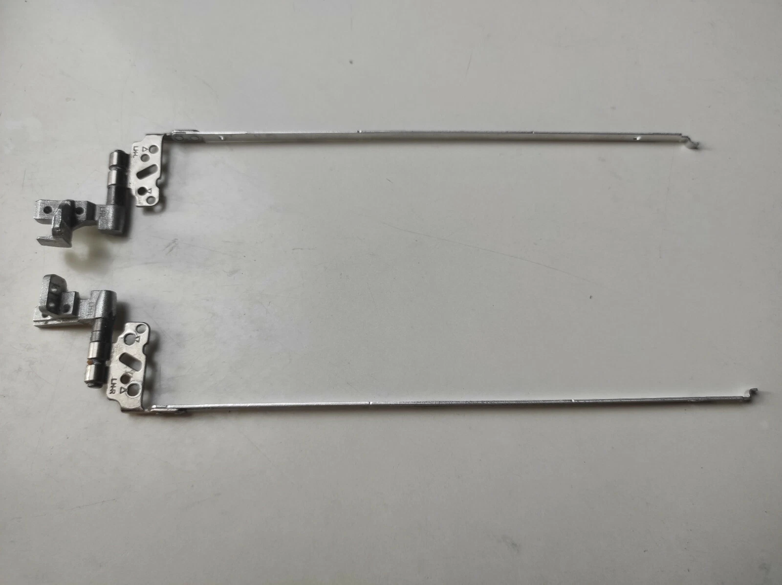 HP 2560 Laptop Hinge Pair Replacement (Left and Right)