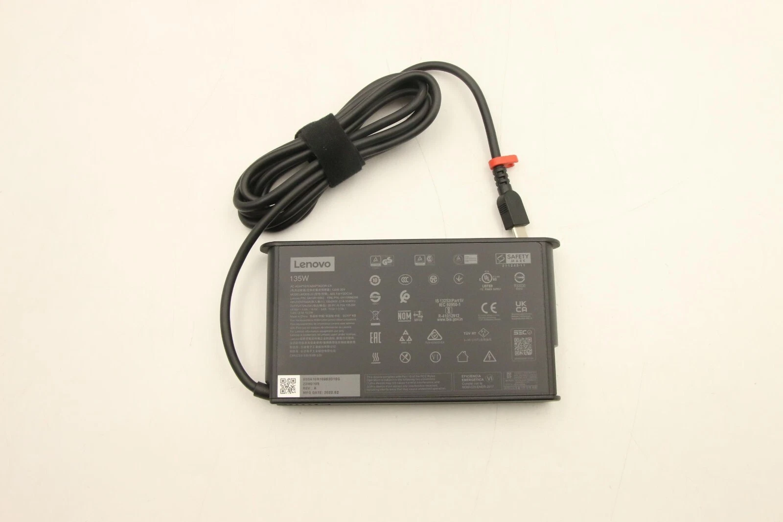 Lenovo 20V 6.75A USB 135W Laptop Charger Adapter